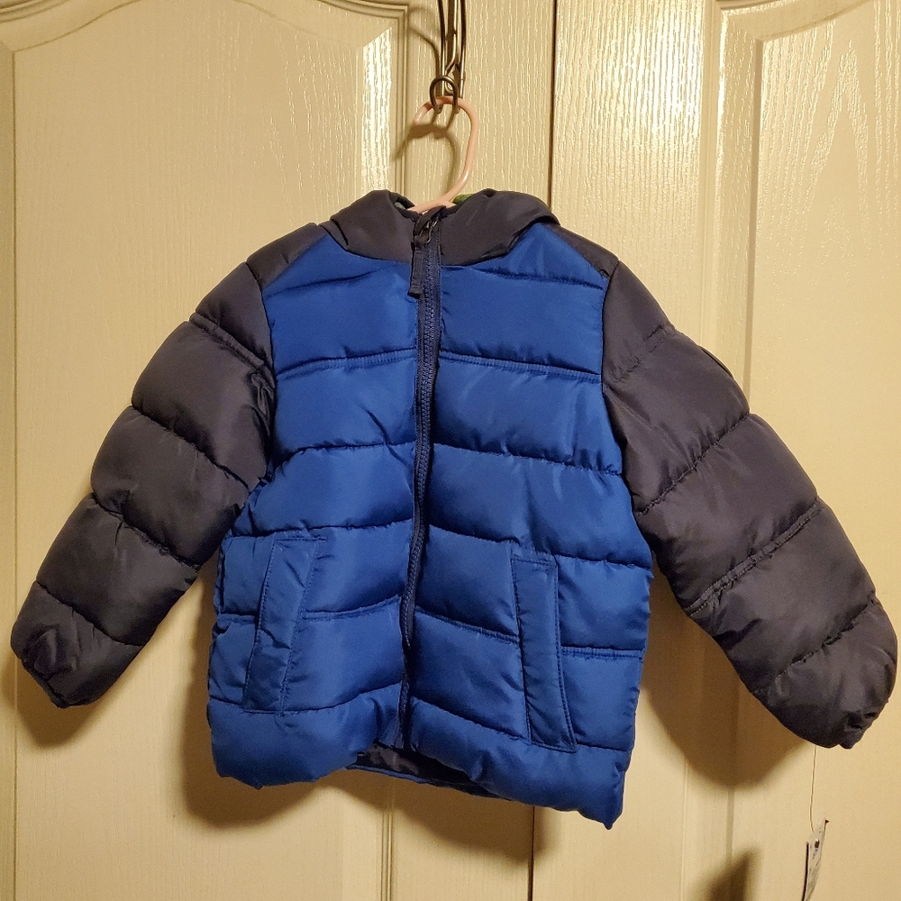 Nwt Sequoia puffer coat. Size boys 4T, blue and black